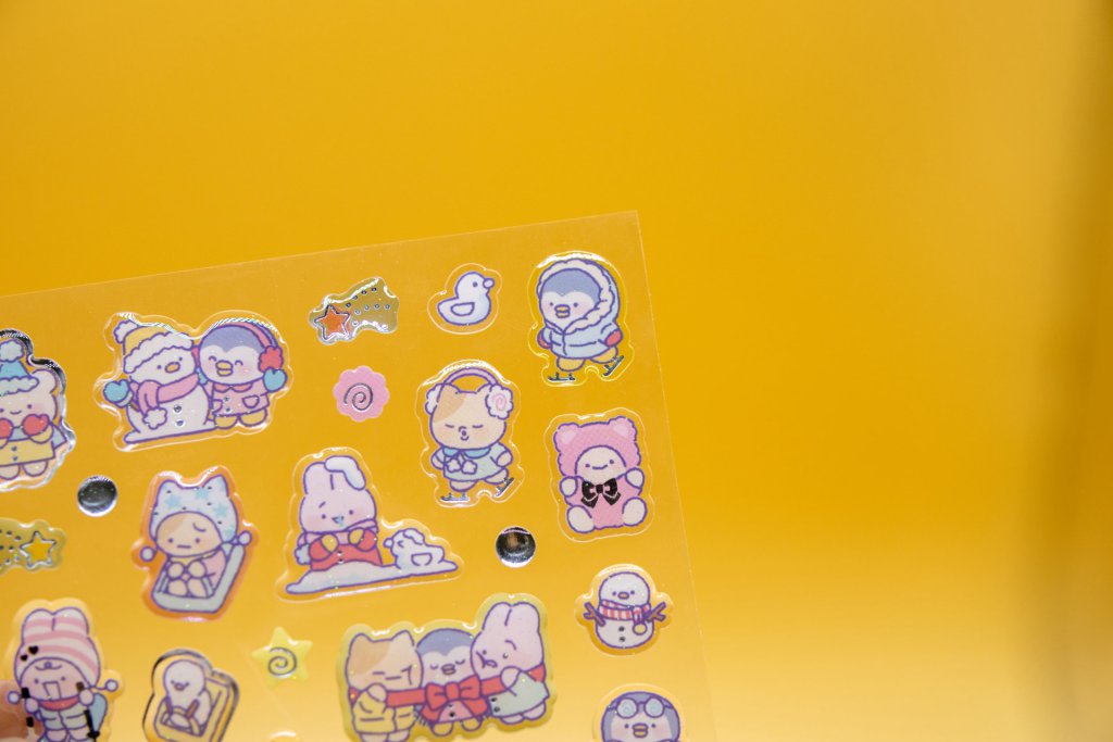 Printed character stickers with varied irregular outlines